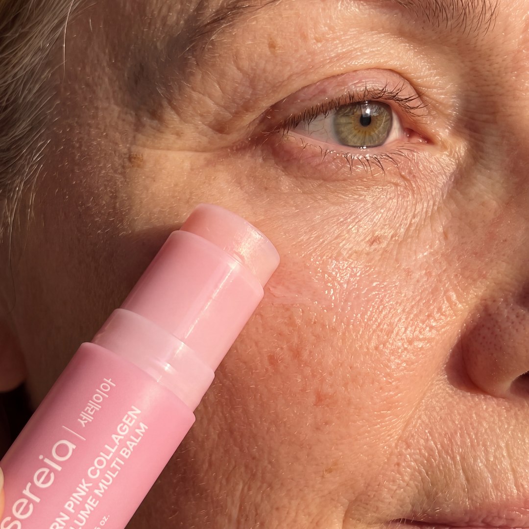 Applying the balm under the eye